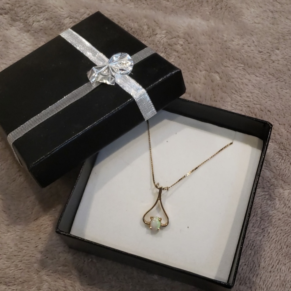 Gold plated necklace with opal